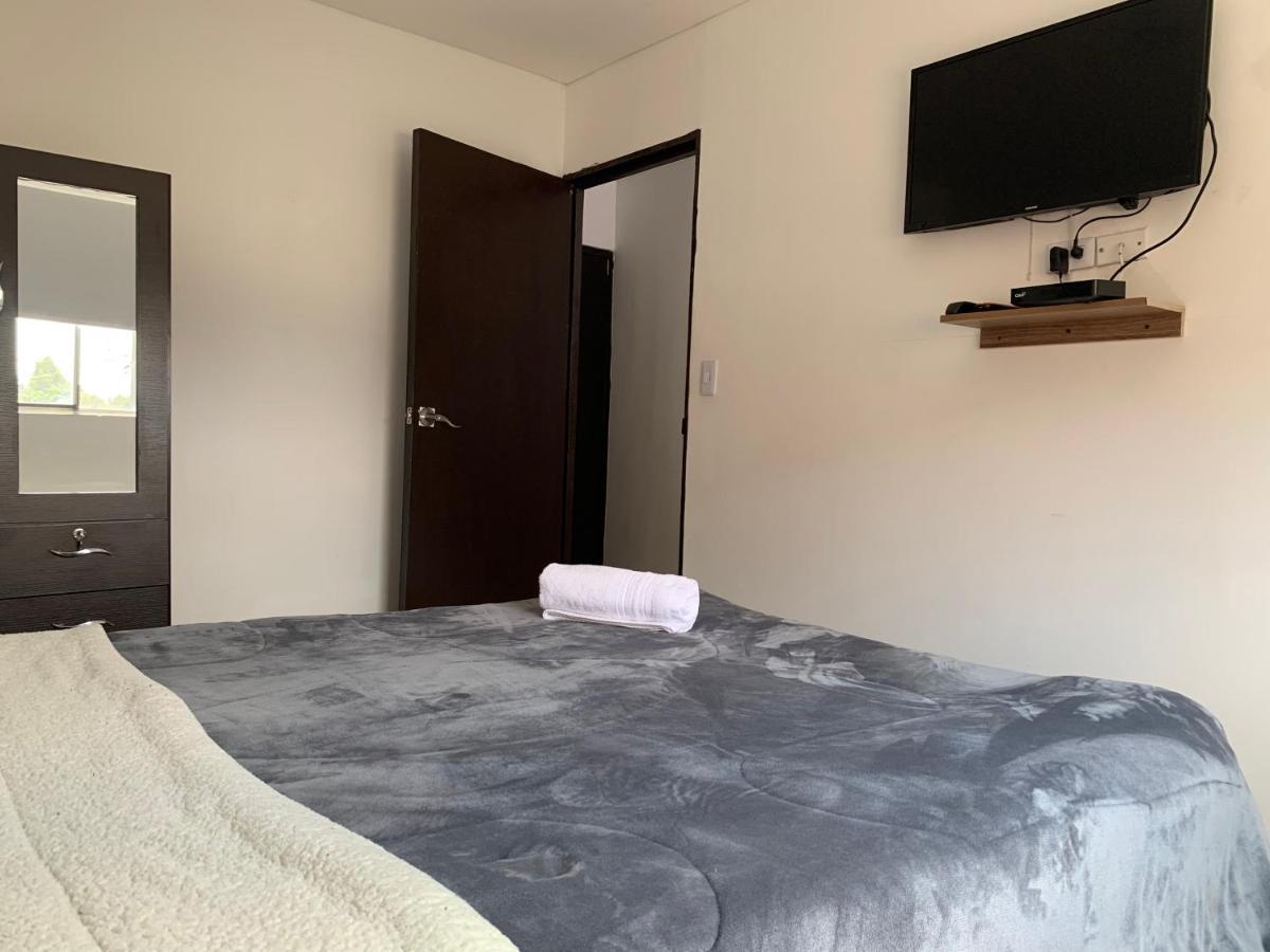Apartamento Cerca Del Cc Titan Plaza 보고타 외부 사진