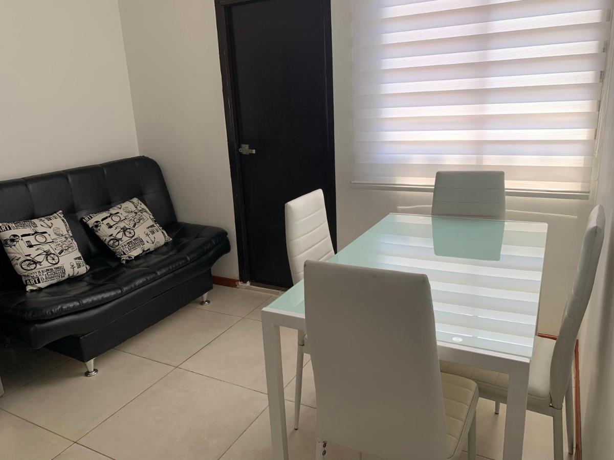 Apartamento Cerca Del Cc Titan Plaza 보고타 외부 사진