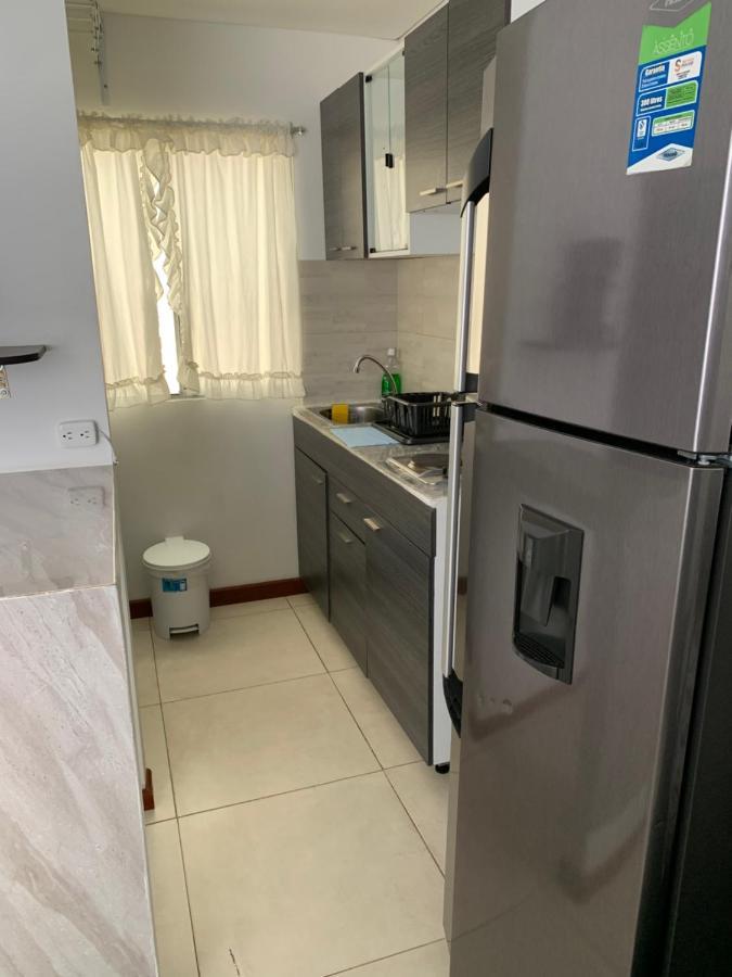 Apartamento Cerca Del Cc Titan Plaza 보고타 외부 사진